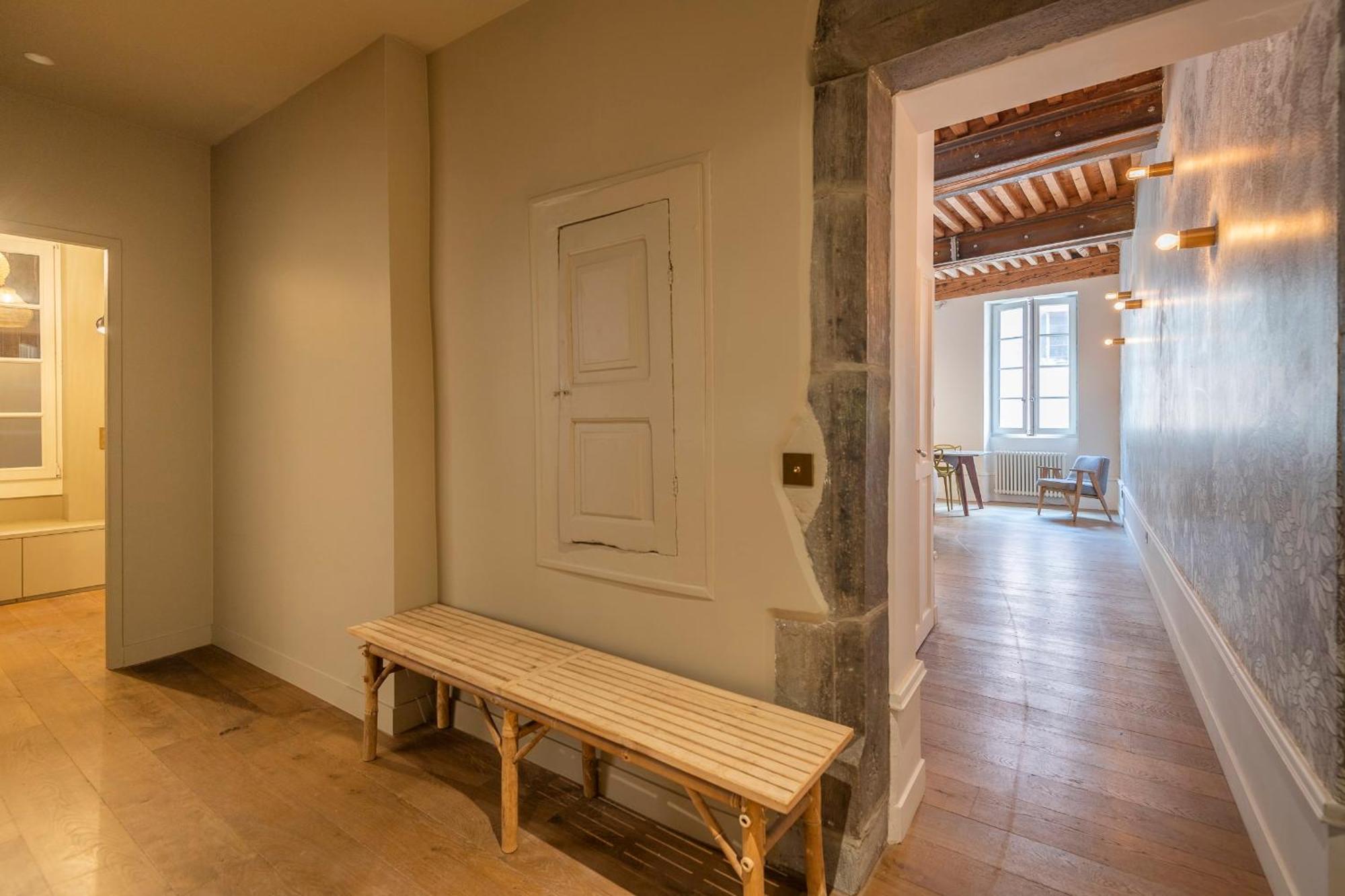 Appartement Passage De L'Eveche à Annecy Extérieur photo